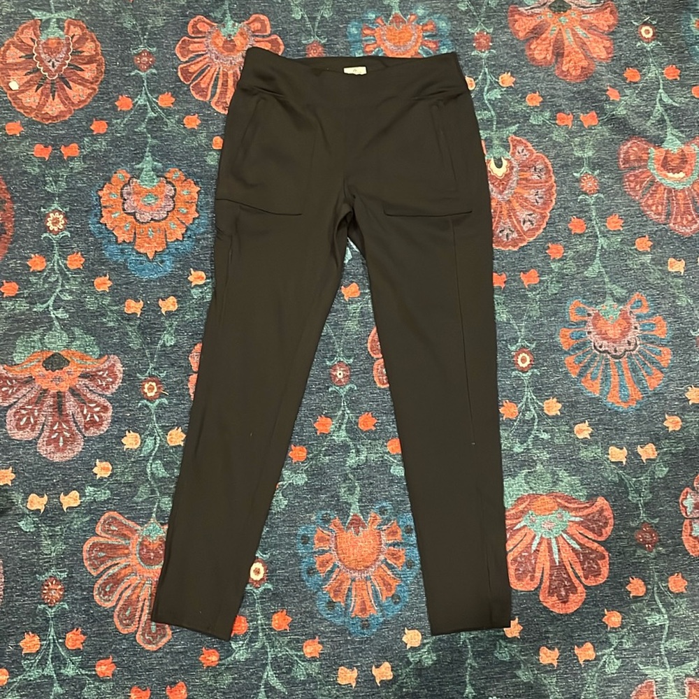 Women’s Ridgecut Black Activewear Pant. Size M